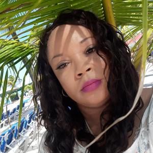 Meet your Posher, Cheryl